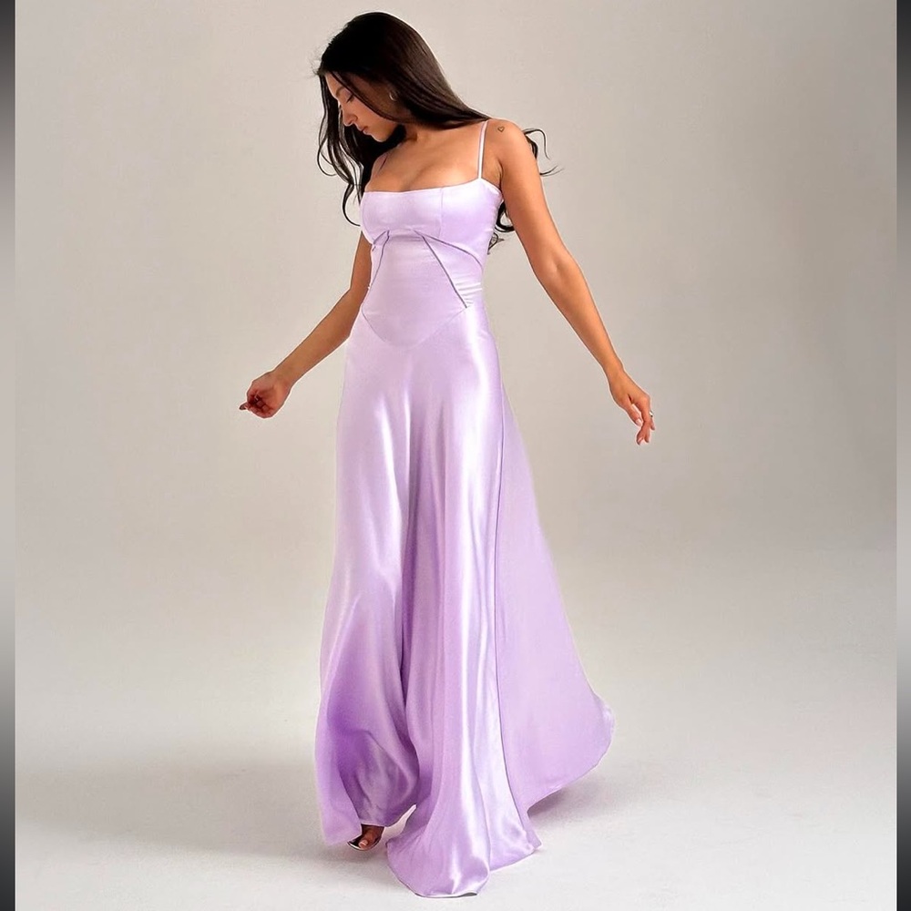 House of L D-DD 'Anabella' Orchid Lace‎ Up Maxi Dress NWOT - Picture 2 of 13